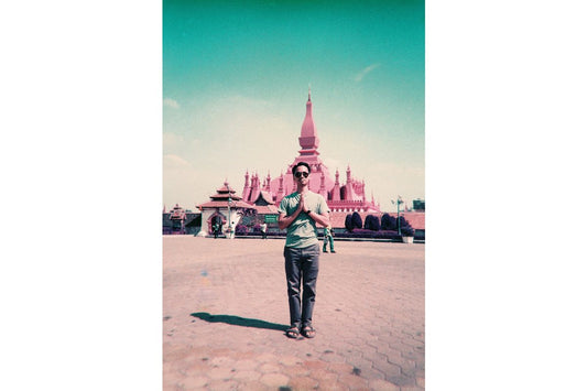 Simple Use Reloadable Film Camera LomoChrome Purple