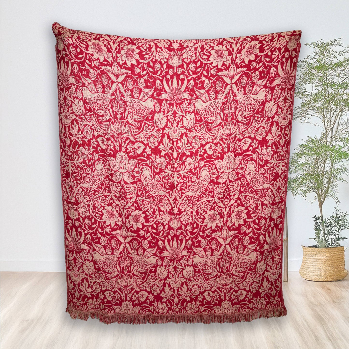 Recycled RPET Blanket William Morris Raspberry Raspberry