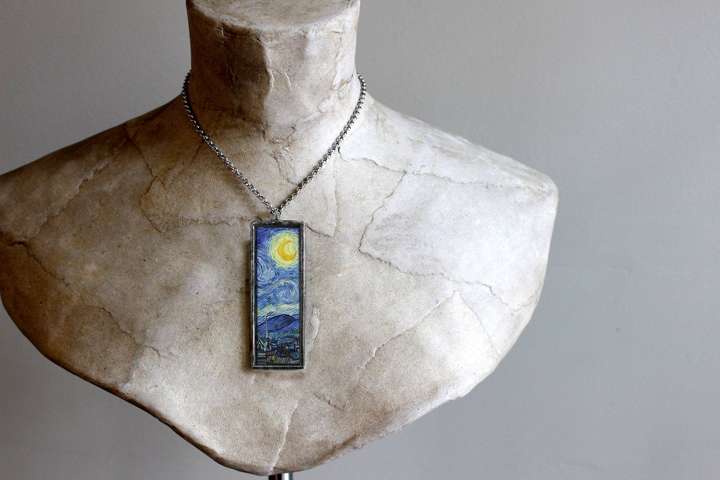 Van Gogh Starry Night Art Museum Christmas Ornament & Charm