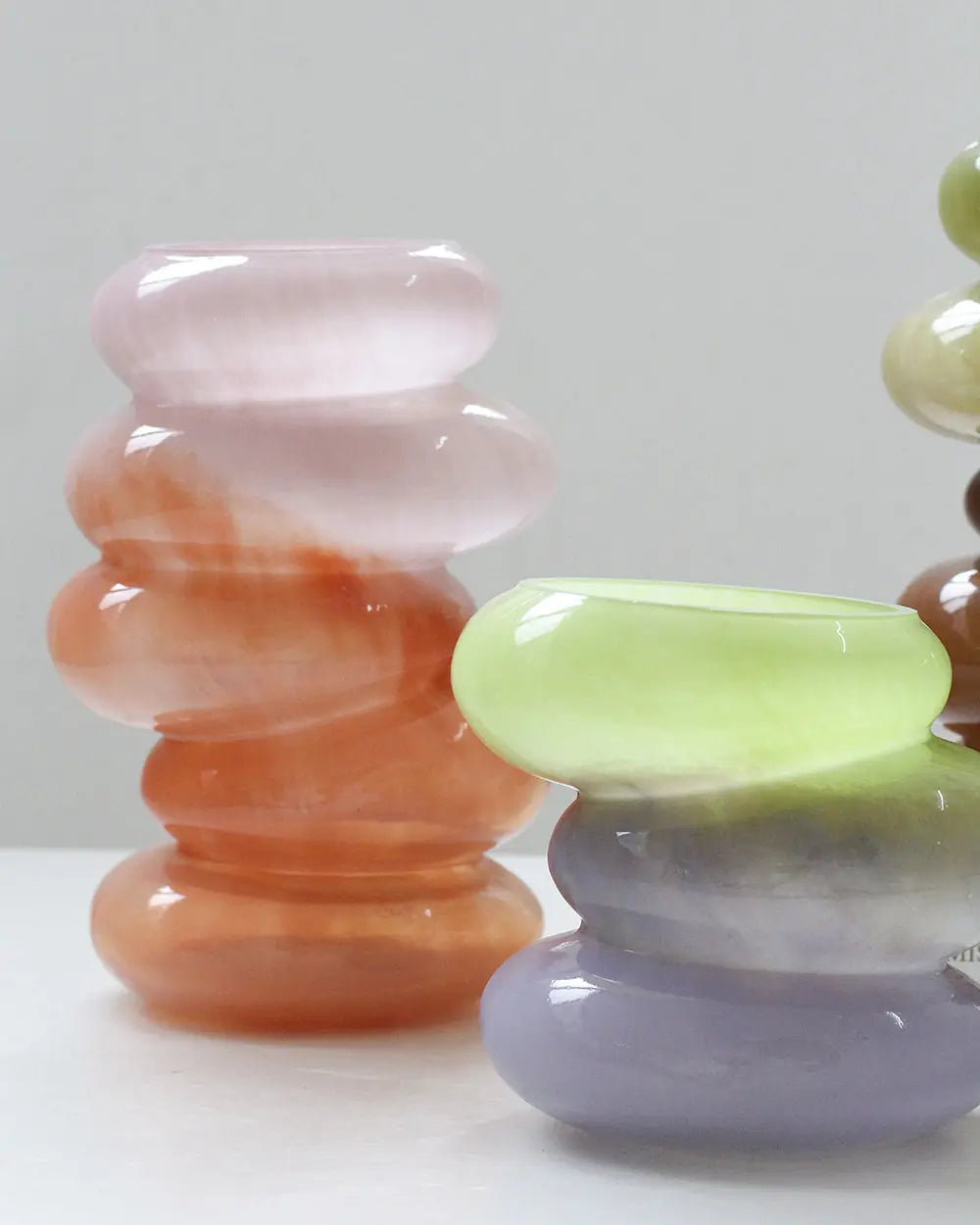 Swirl Glass Vase – Peach