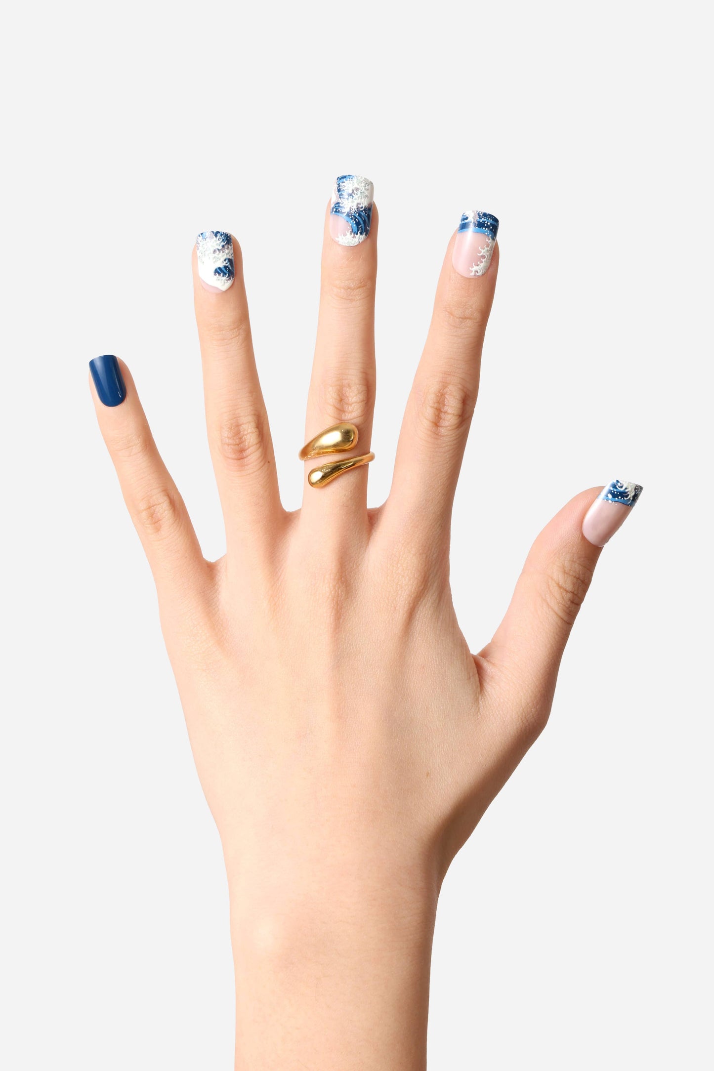 KATSUSHIKA HOKUSAI GREAT WAVE OFF KANAGAWA – SQUARE PRESS-ON NAILS